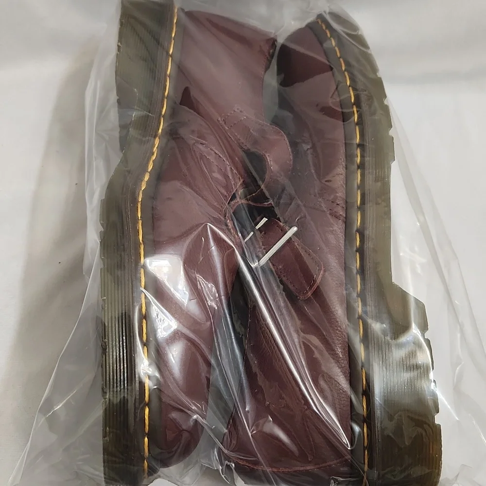 Dr. Martens Polley Mary Jane Leather Shoe (W Size 11) - Picture 13 of 13